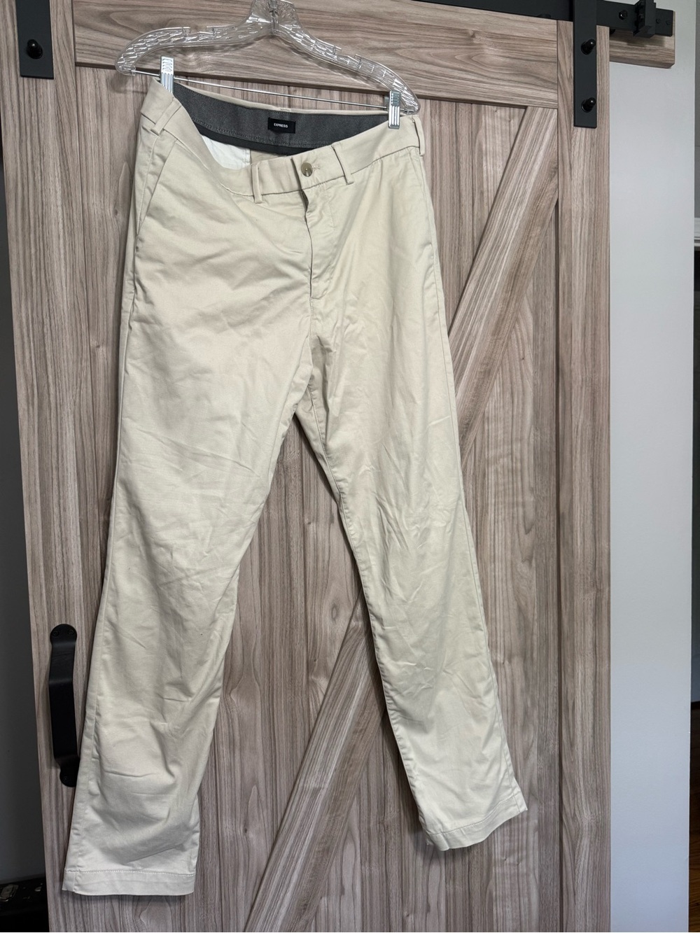 Men’s Express Chino Khaki Pants